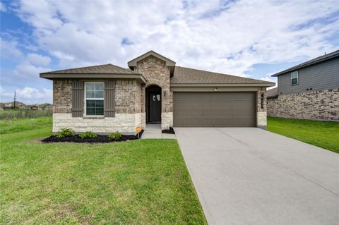 Photo of 403 Rain Water Lane, Baytown, TX 77523 (MLS # 82213575)