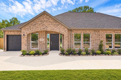 Photo of 5025 Mallow Street #A, Houston, TX 77033 (MLS # 69759227)