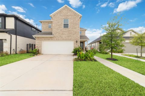 Photo of 728 Lake Lacosta Drive, Katy, TX 77493 (MLS # 47084655) Photo of 728 Lake Lacosta Drive, Katy, TX 77493 (MLS # 47084655)