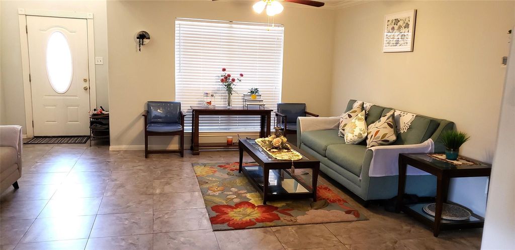 Photo of 9023 Dragonwood Trail, Houston, TX 77083 (MLS # 92644104)