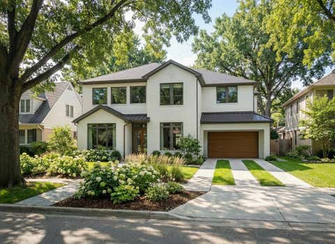 Photo of 6249 Piping Rock Lane, Houston, TX 77057 (MLS # 21638630)