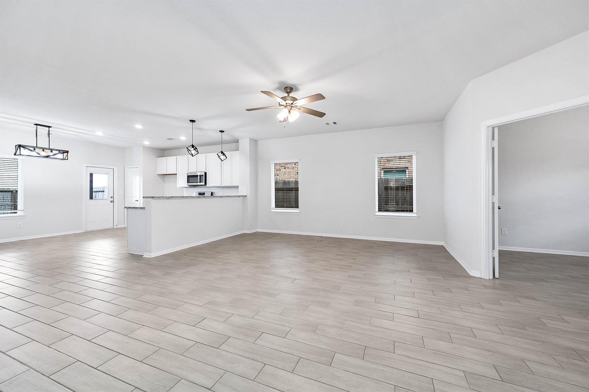 3611 Prairie Rose Trail