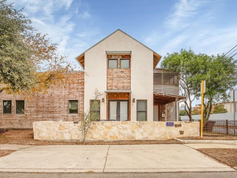 Photo of 613 Indianola Street, San Antonio, TX 78210 (MLS # 82448811)