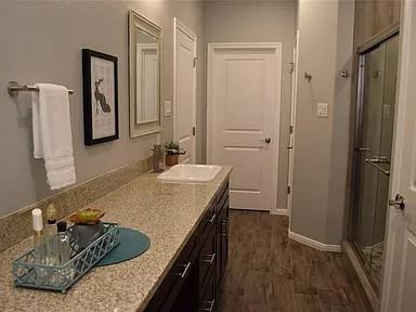 2100 Bermuda Dunes Drive