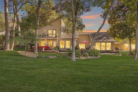 117 Clear Springs Drive Montgomery TX 77356