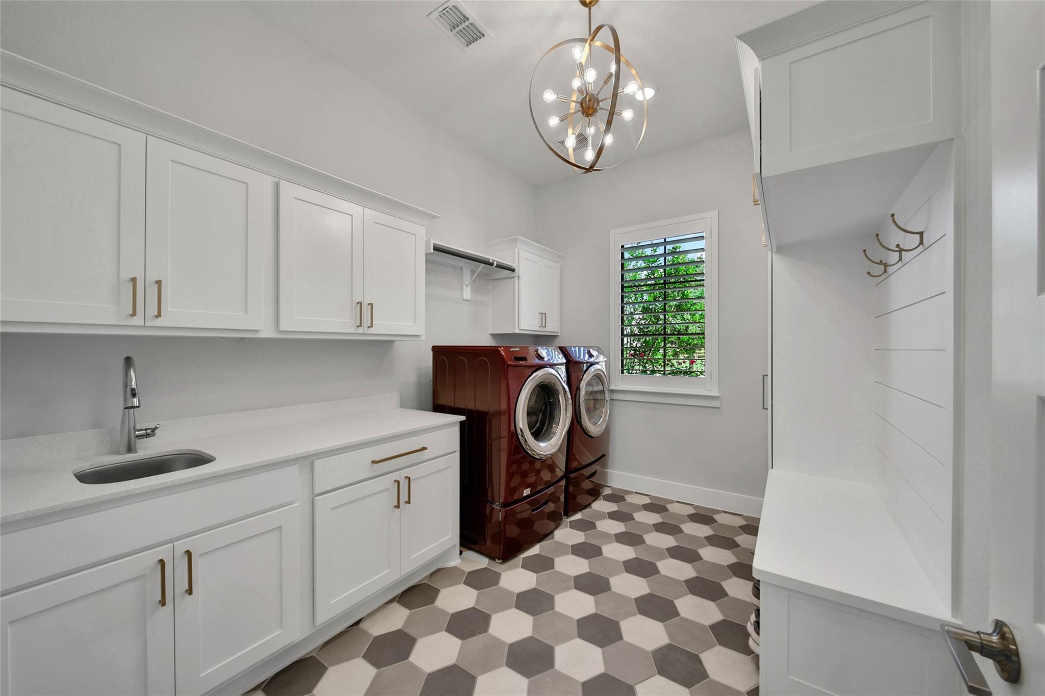 Fulshear, Texas, 77406, United States, 5 Bedrooms Bedrooms, ,5 BathroomsBathrooms,Residential,Active,2041614