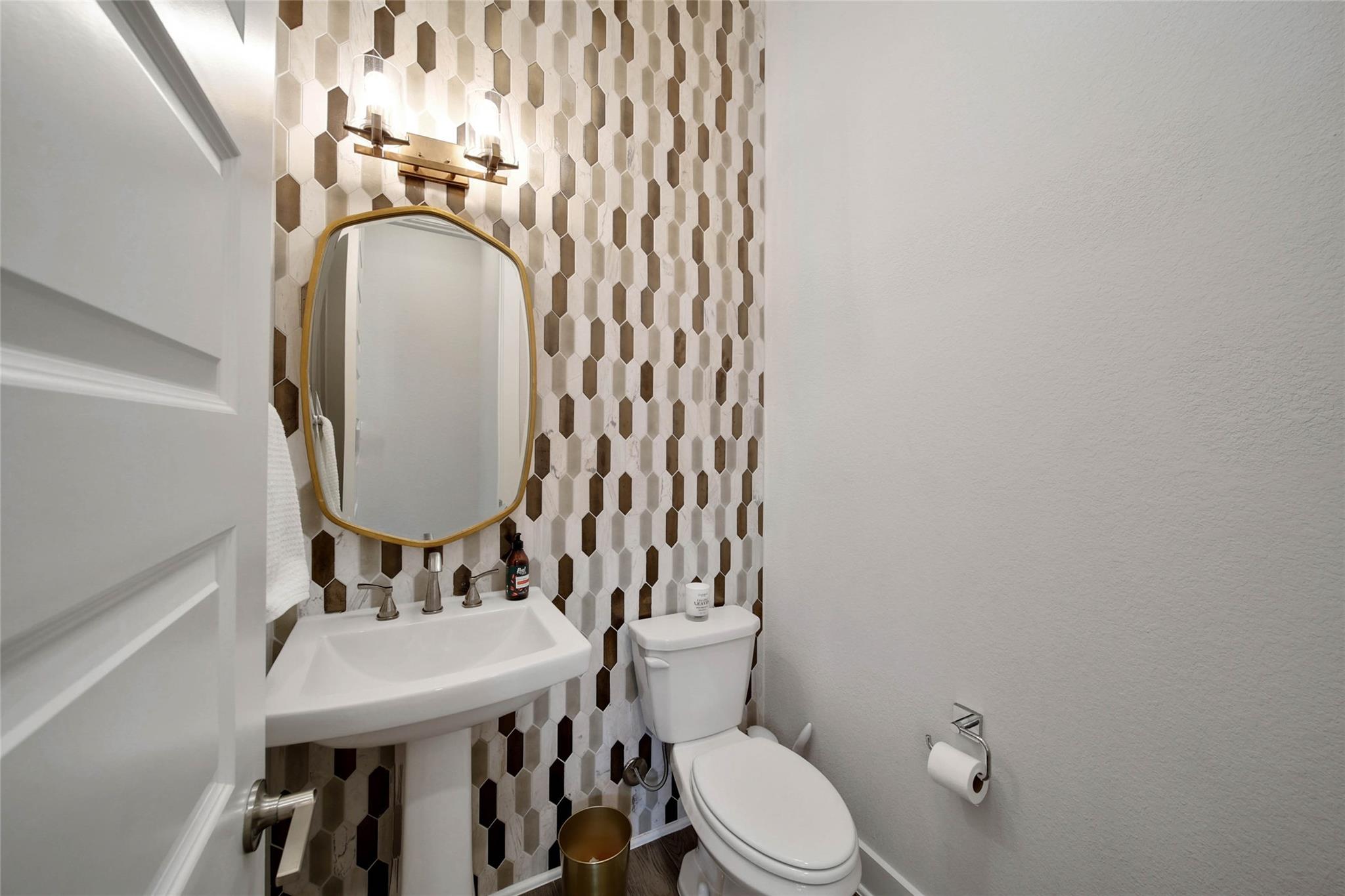 Fulshear, Texas, 77406, United States, 5 Bedrooms Bedrooms, ,5 BathroomsBathrooms,Residential,Active,2041614