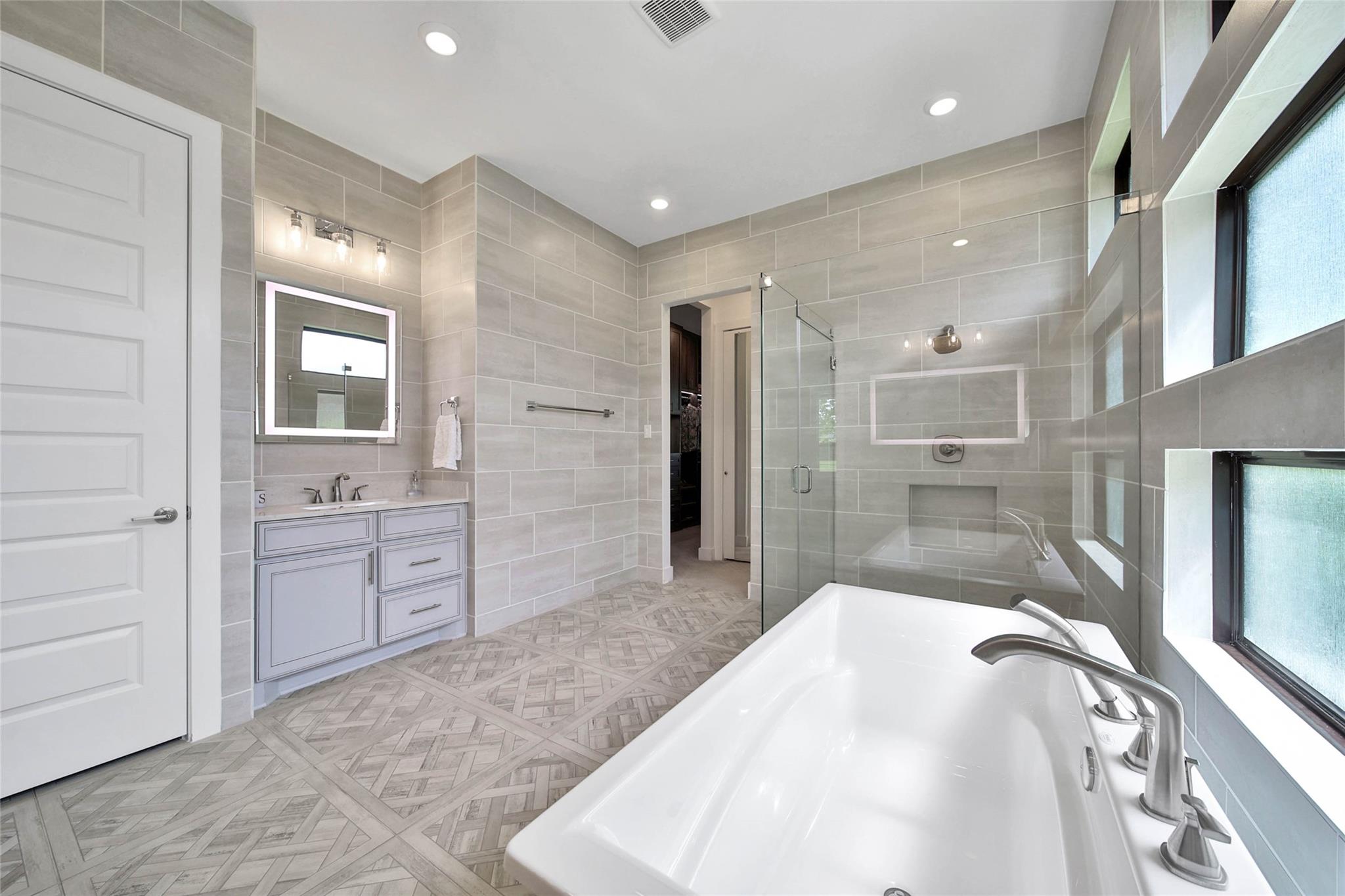 Fulshear, Texas, 77406, United States, 5 Bedrooms Bedrooms, ,5 BathroomsBathrooms,Residential,Active,2041614