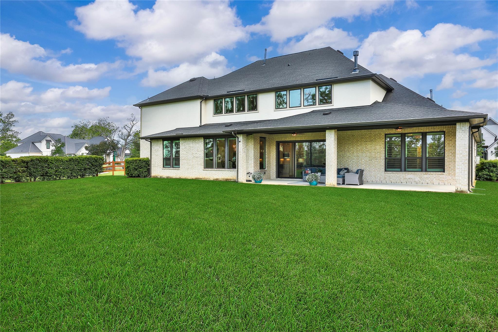 Fulshear, Texas, 77406, United States, 5 Bedrooms Bedrooms, ,5 BathroomsBathrooms,Residential,Active,2041614