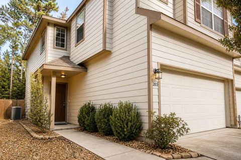 Photo of 203 N Burberry Park Circle, The Woodlands, TX 77382 (MLS # 23475313)