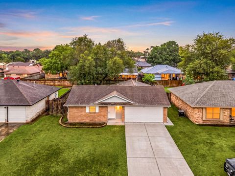 Photo of 4222 San Augustine Avenue, Pasadena, TX 77503 (MLS # 57205964)