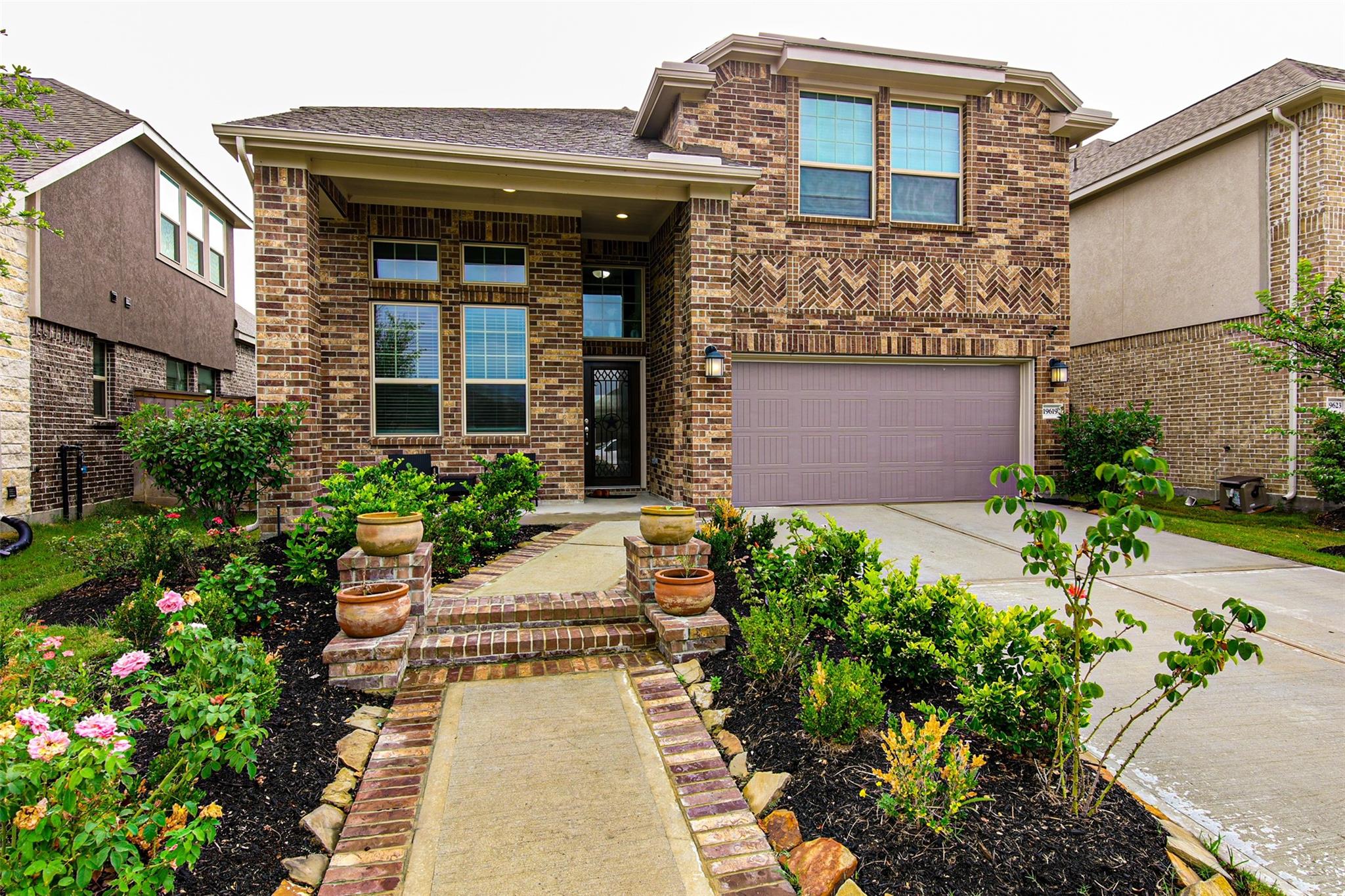 19619 Lake Bosque Drive