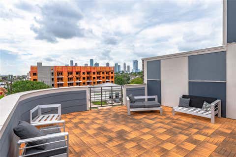 Photo of 1011 Studemont Street #101, Houston, TX 77007 (MLS # 37638042)