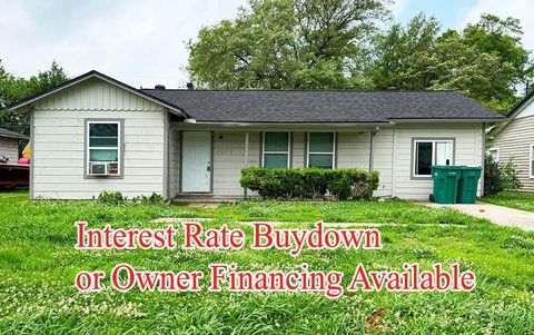 Photo of 2227 Westway Street, Orange, TX 77630 (MLS # 54815081)