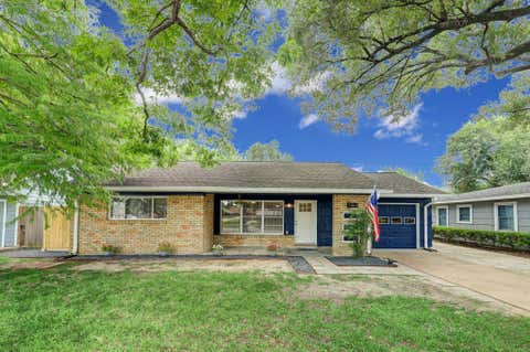 Photo of 5013 Verdome Lane, Houston, TX 77092 (MLS # 52610115)