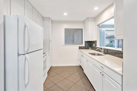 Tiny photo for 3809 N Braeswood Boulevard #30, Houston, TX 77025 (MLS # 97652160)