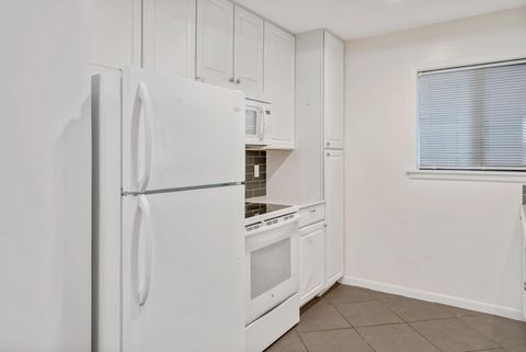 Tiny photo for 3809 N Braeswood Boulevard #30, Houston, TX 77025 (MLS # 97652160)