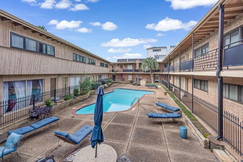 Tiny photo for 3809 N Braeswood Boulevard #30, Houston, TX 77025 (MLS # 97652160)