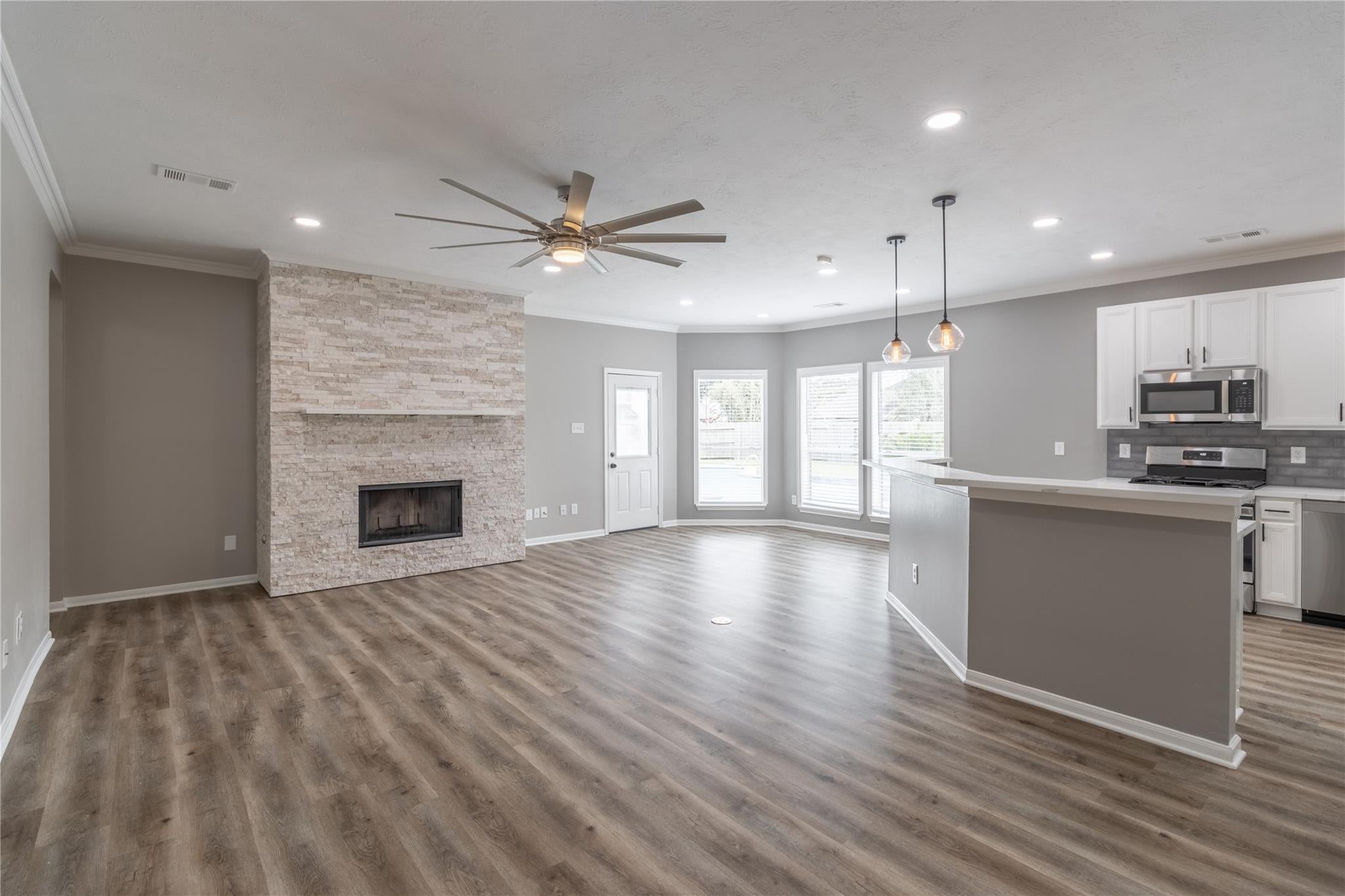 803 Featherbrook Court