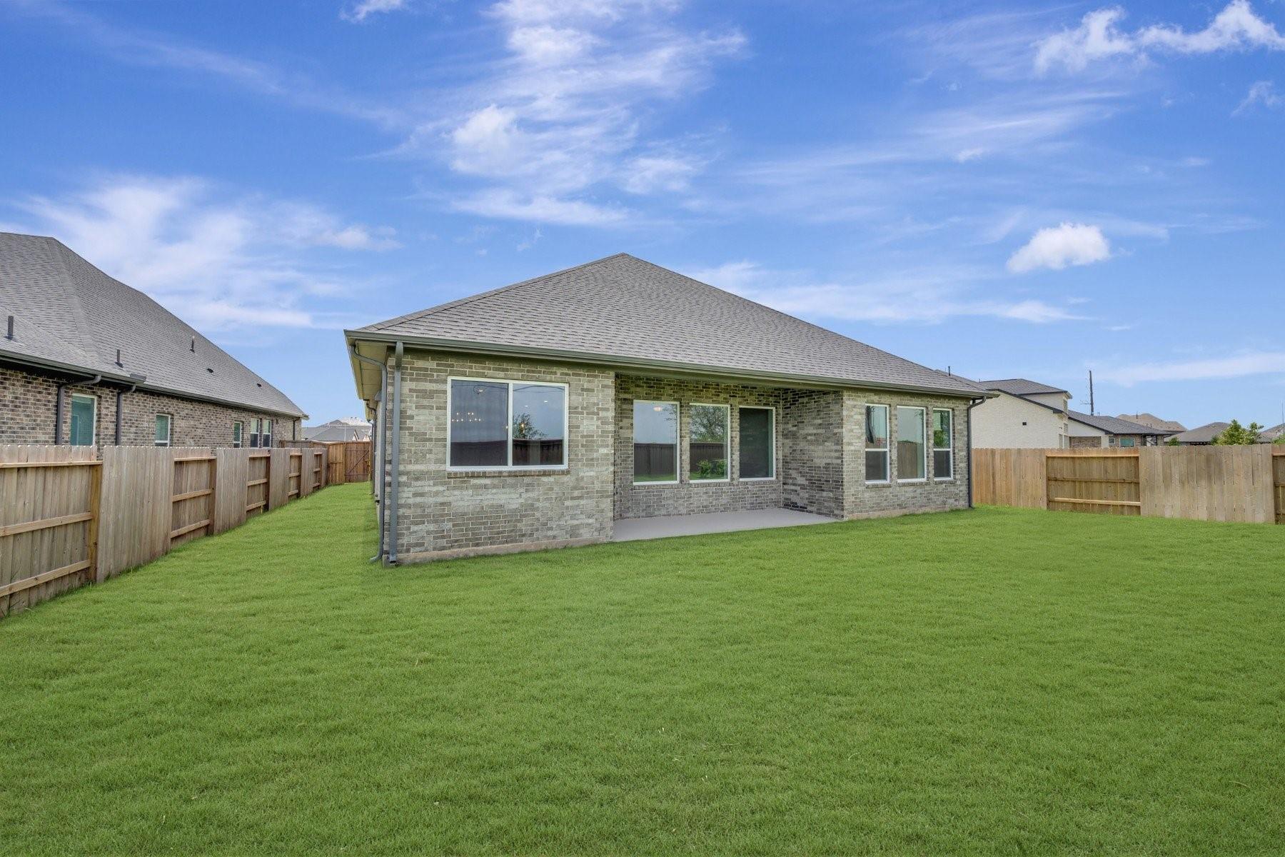 4926 Benton Woods Trail