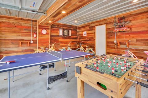 Photo of 556 N Union Avenue, New Braunfels, TX 78130 (MLS # 96815382)