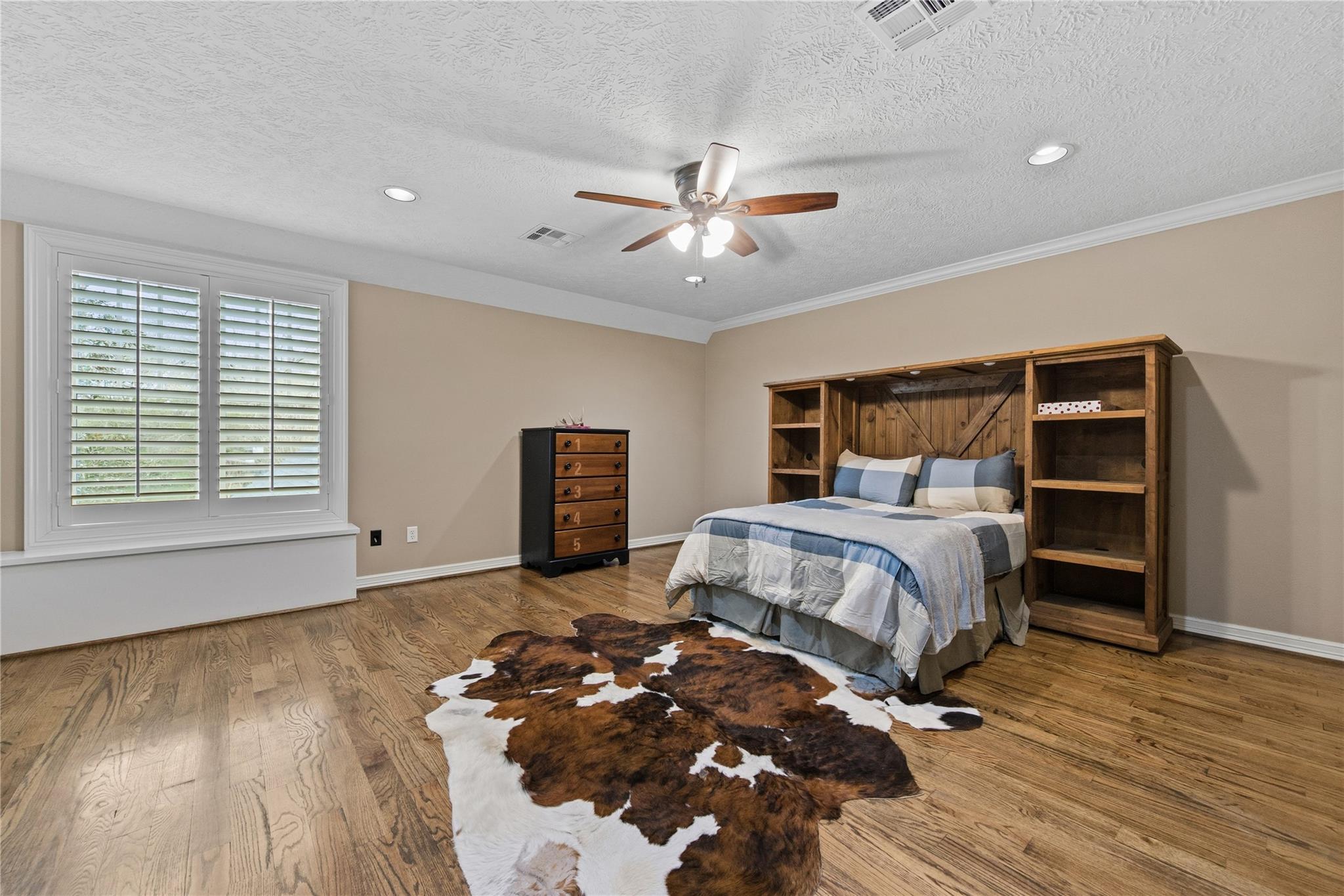 Dayton, Texas, 77535, United States, 6 Bedrooms Bedrooms, ,6 BathroomsBathrooms,Residential,Active,2031794