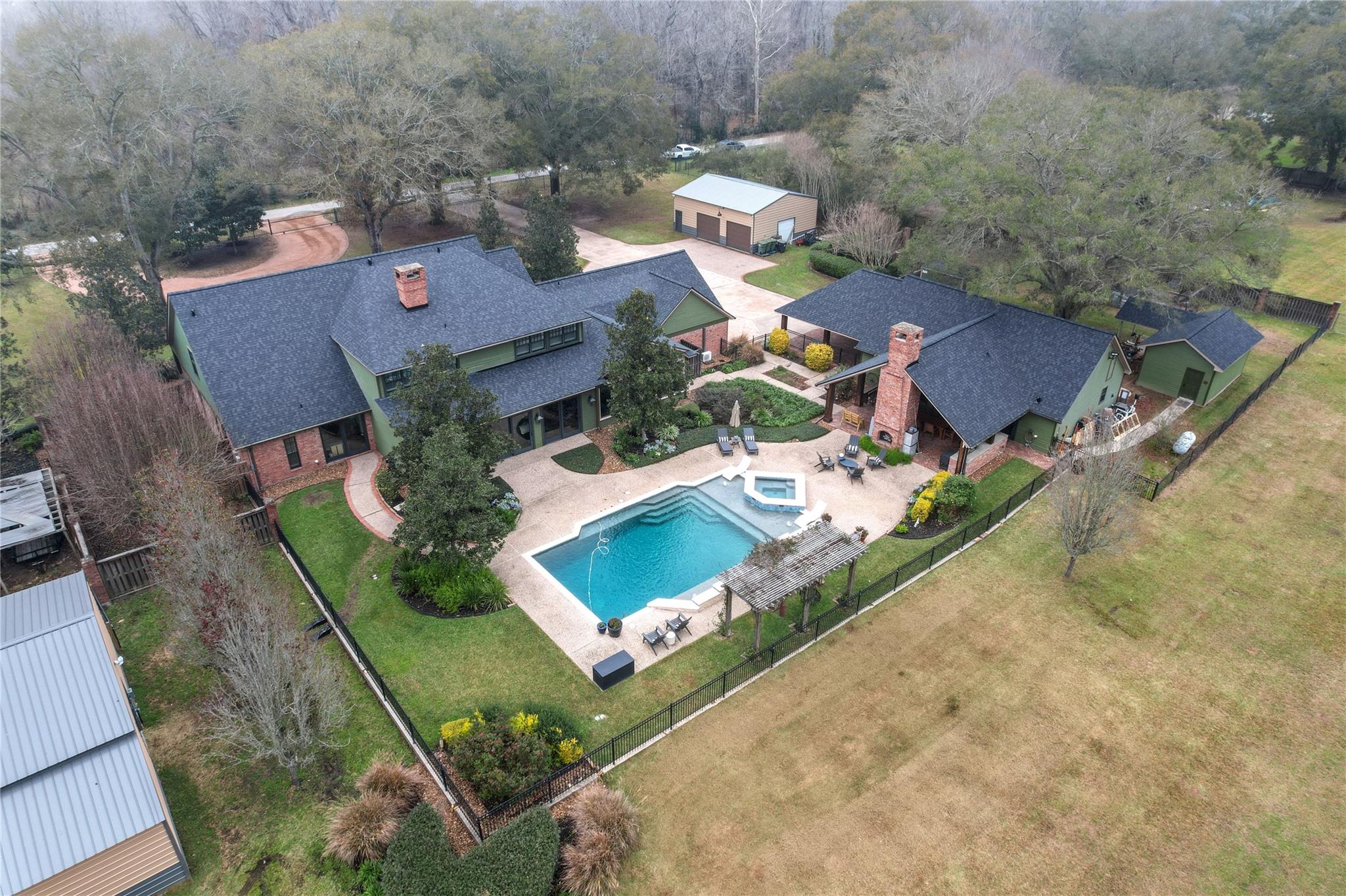 Dayton, Texas, 77535, United States, 6 Bedrooms Bedrooms, ,6 BathroomsBathrooms,Residential,Active,2031794
