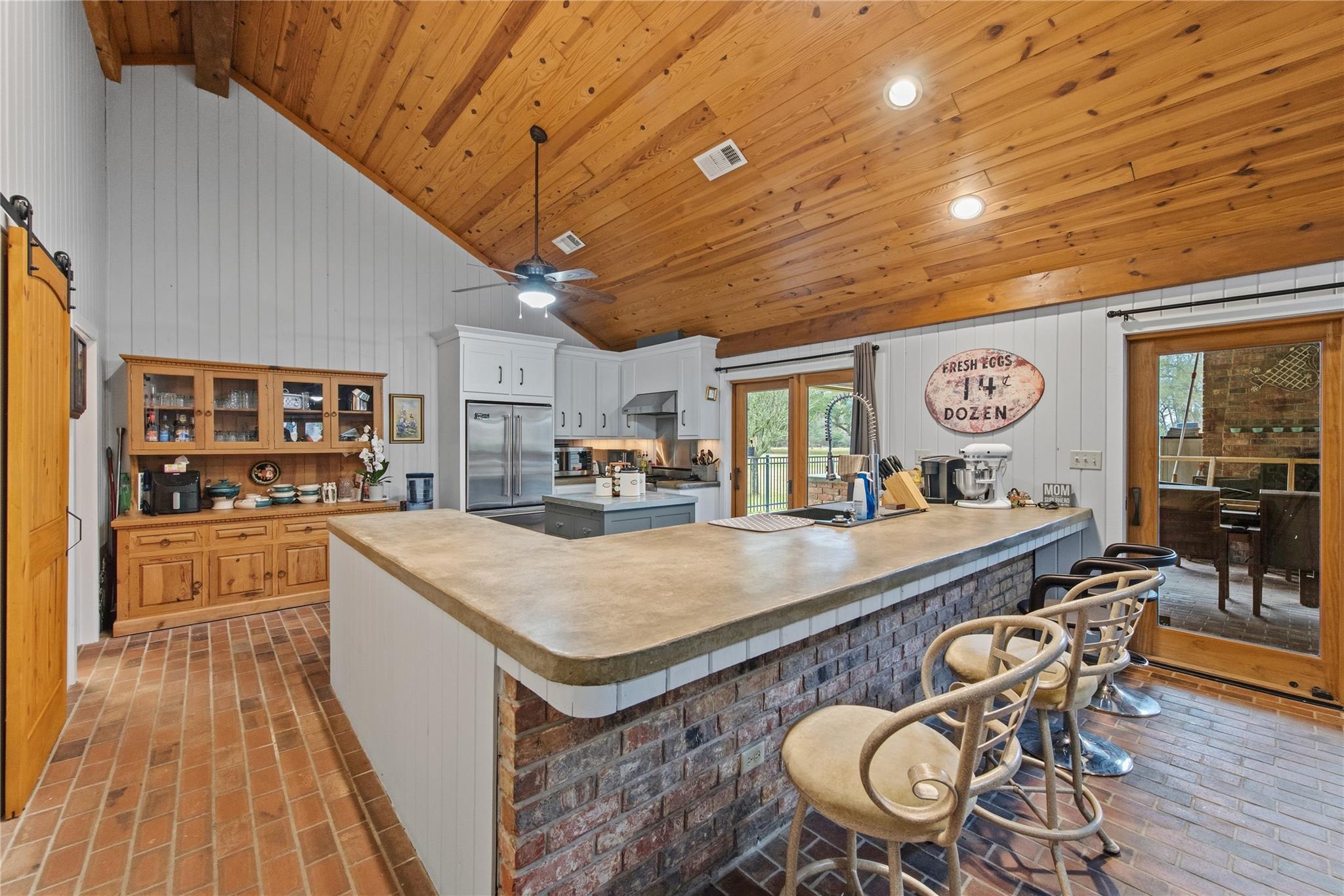 Dayton, Texas, 77535, United States, 6 Bedrooms Bedrooms, ,6 BathroomsBathrooms,Residential,Active,2031794