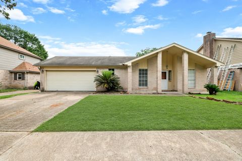 Photo of 6919 River Mill Drive, Spring, TX 77379 (MLS # 9646220)