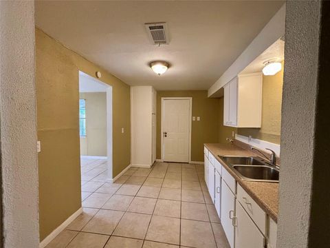 Tiny photo for 3902 Heatherbloom Drive, Houston, TX 77045 (MLS # 82655372)