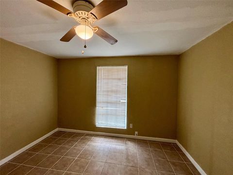 Tiny photo for 3902 Heatherbloom Drive, Houston, TX 77045 (MLS # 82655372)