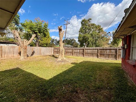 Tiny photo for 3902 Heatherbloom Drive, Houston, TX 77045 (MLS # 82655372)