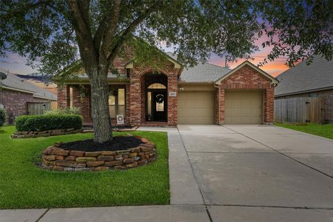 Photo of 31815 Forest Oak Lane, Conroe, TX 77385 (MLS # 59063166)