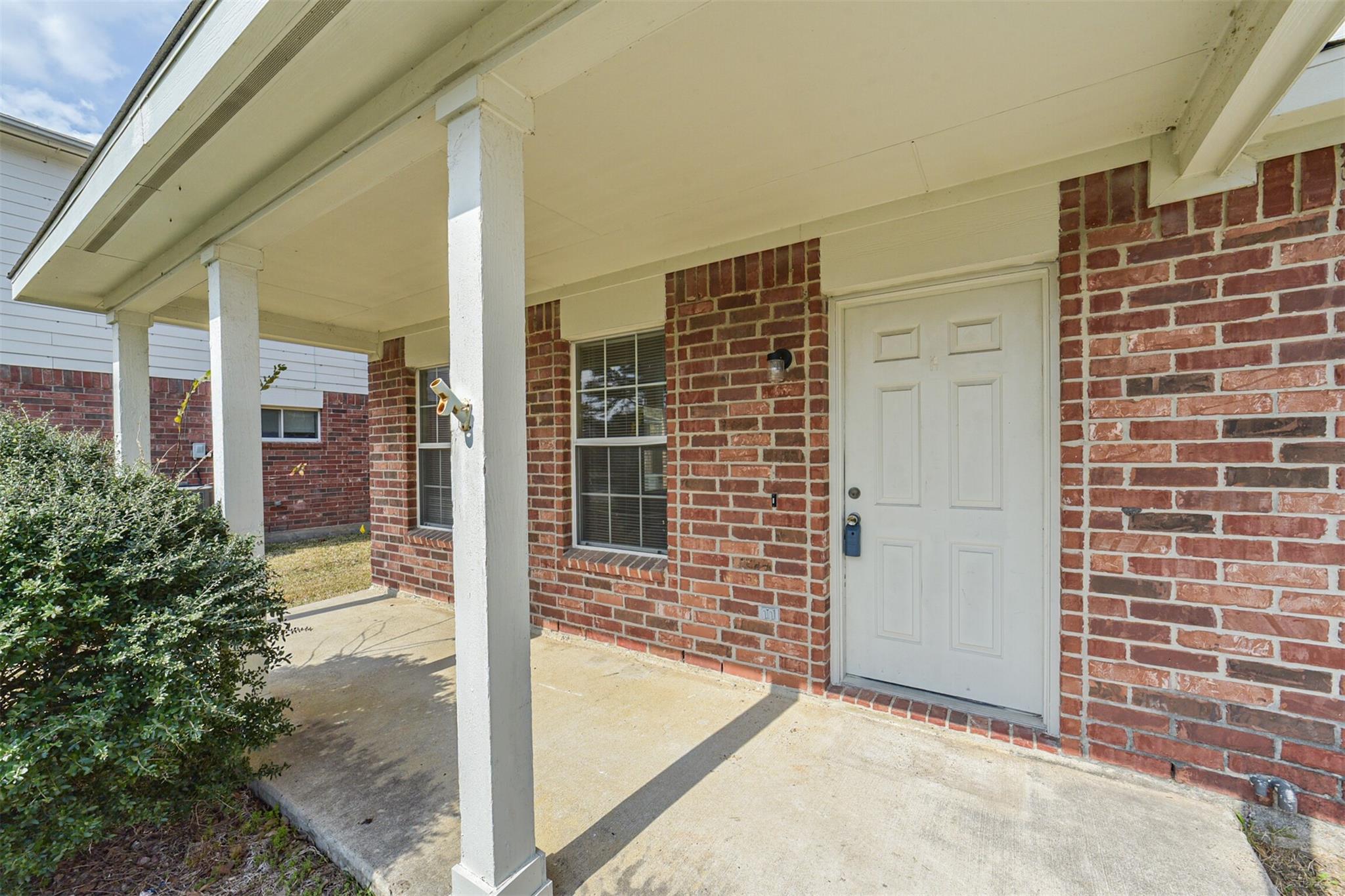 5019 Woodland Meadows Lane