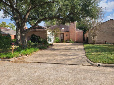 Homes For Sale - 2127 Jamara Lane<br/> Harris County, Houston, TX 77077