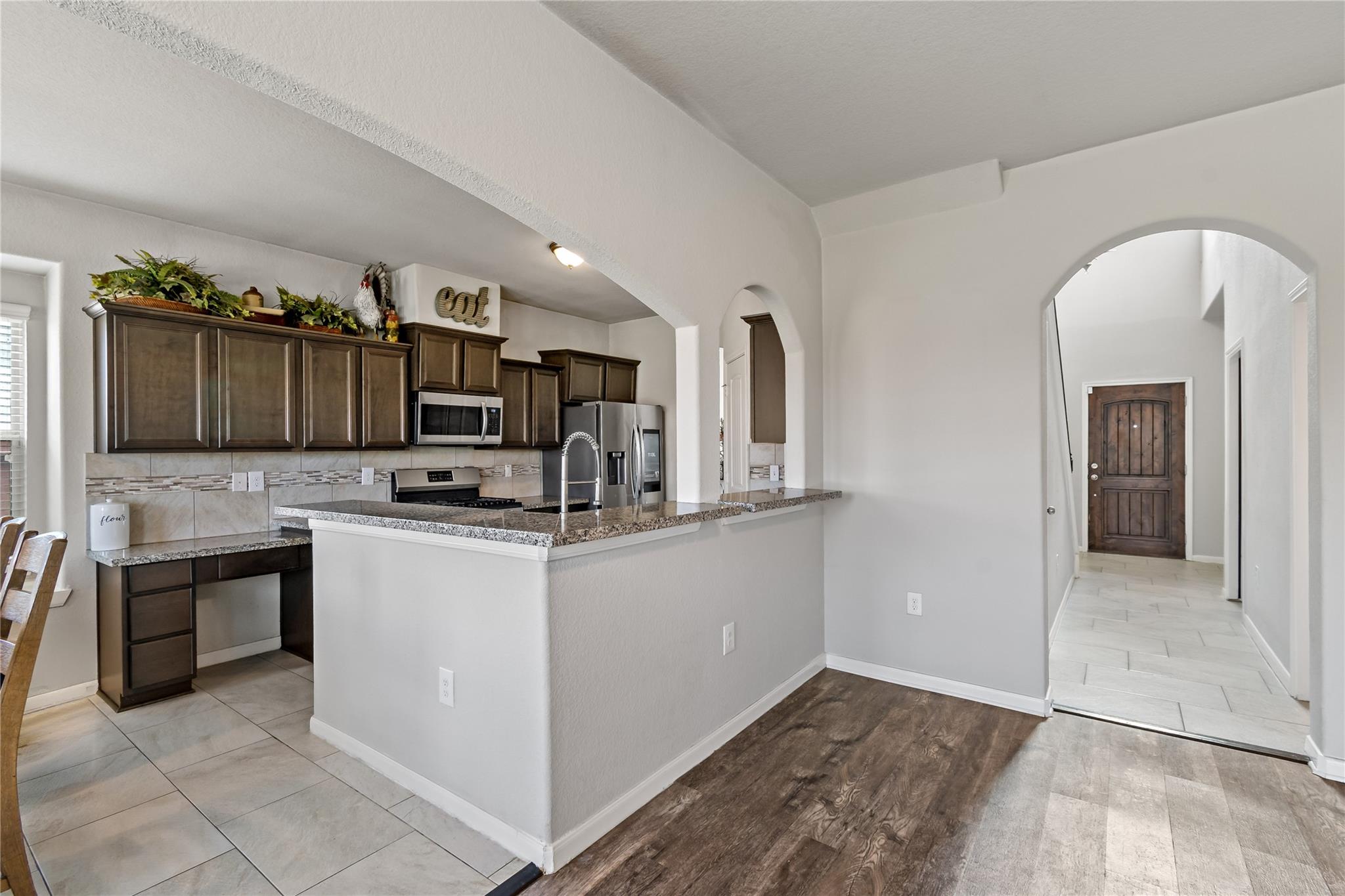 29 Coconut Palms Court