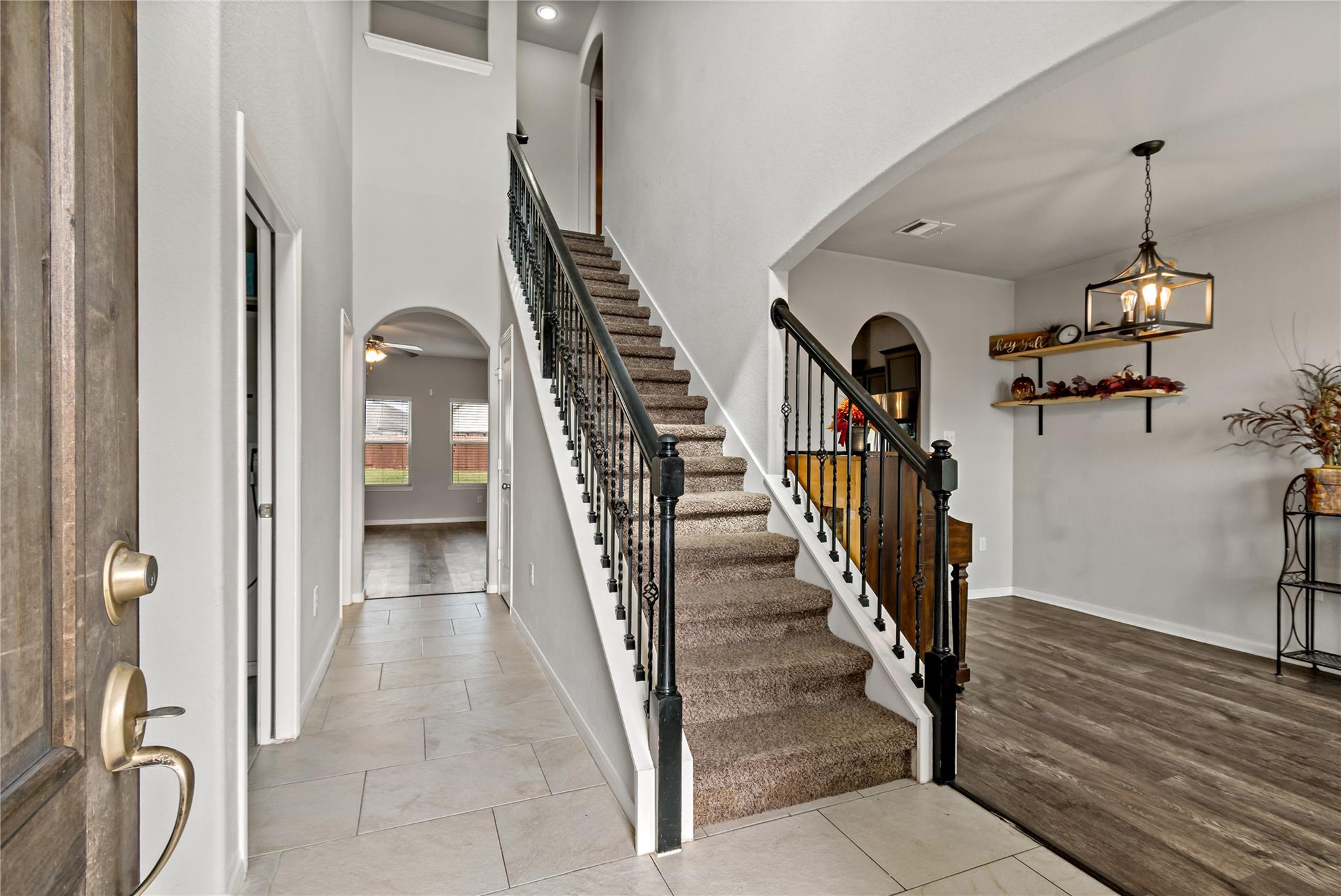 29 Coconut Palms Court