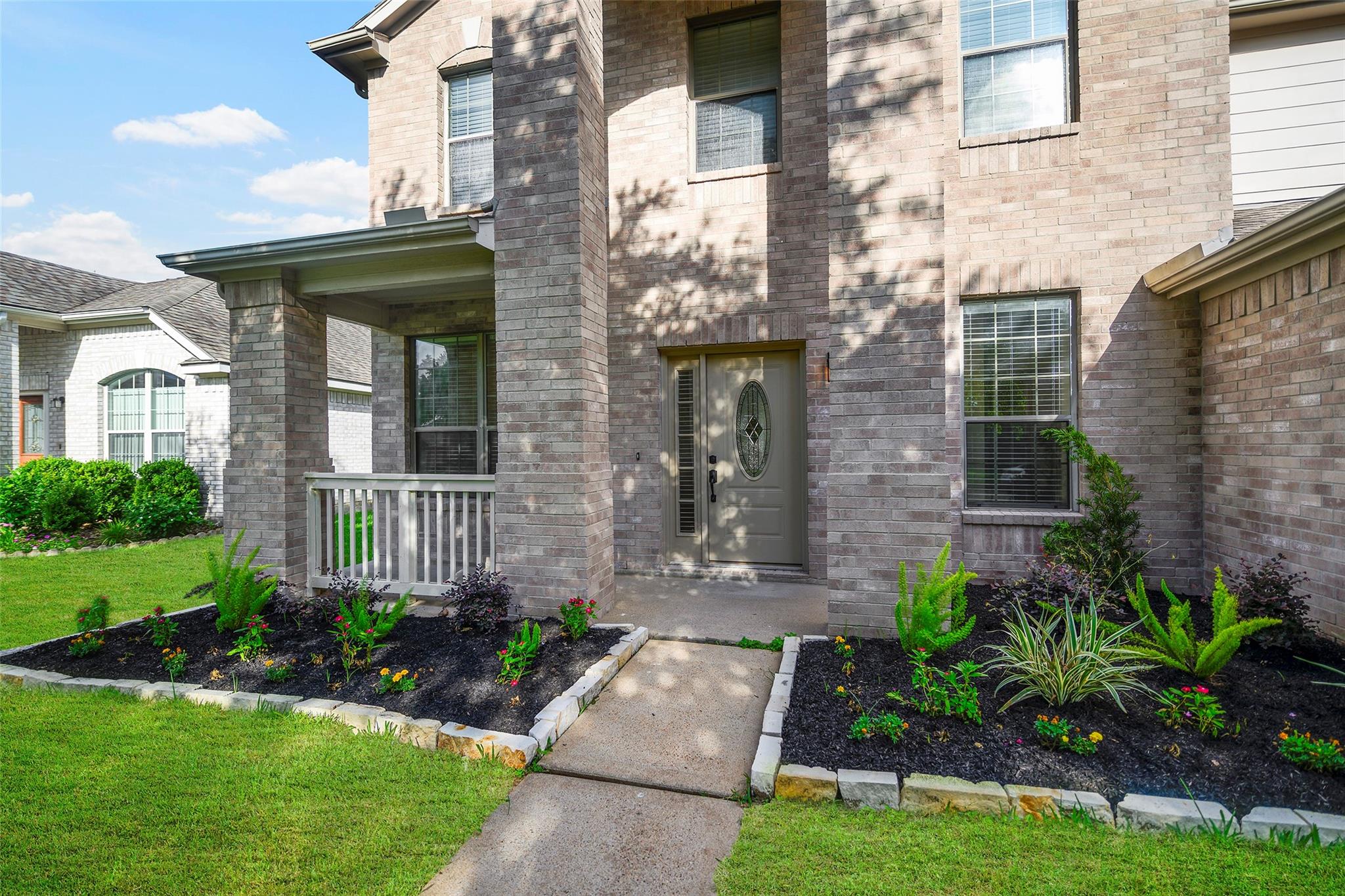 5227 Meadow Canyon Drive