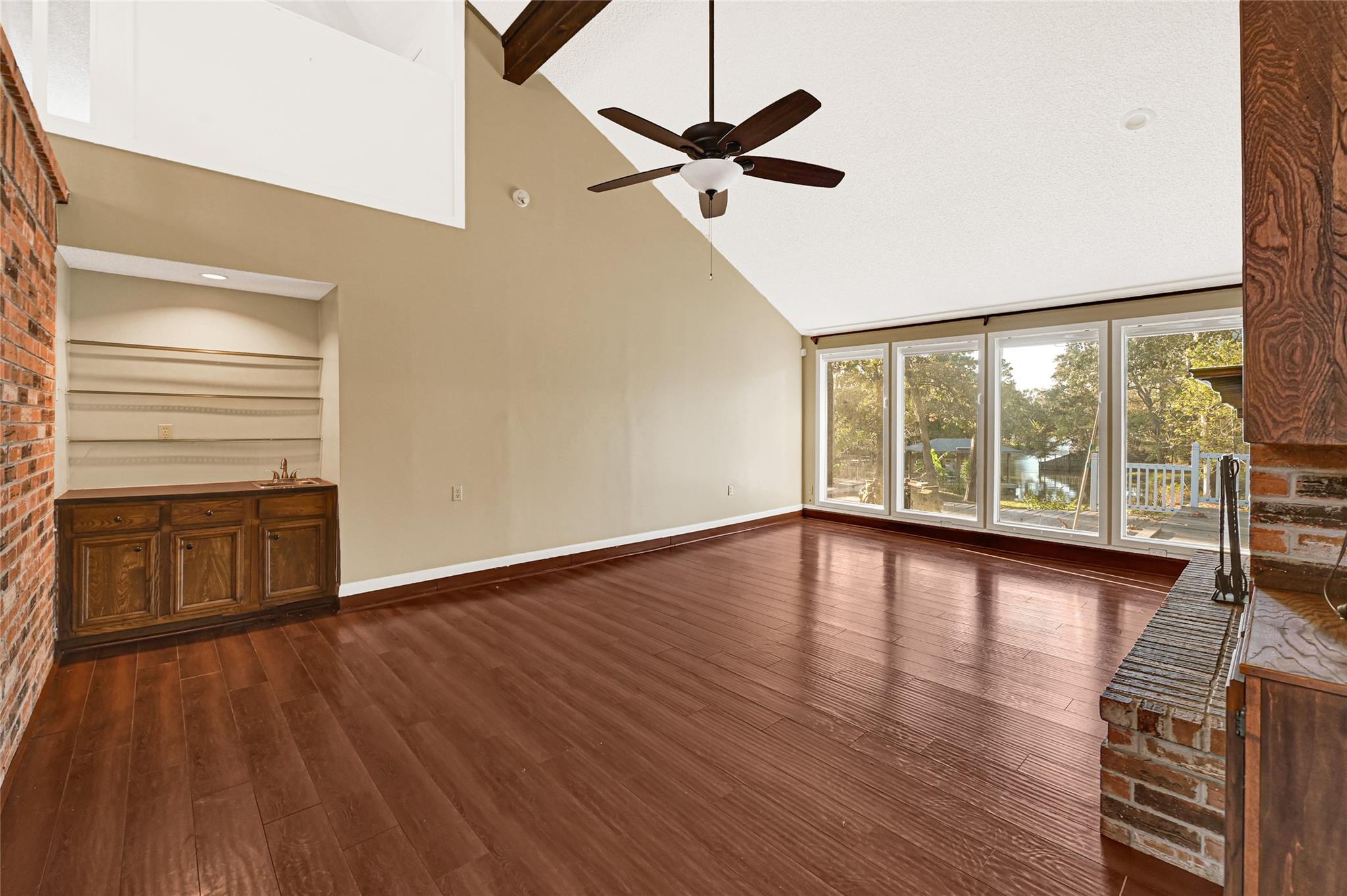 2106 White Feather Trail