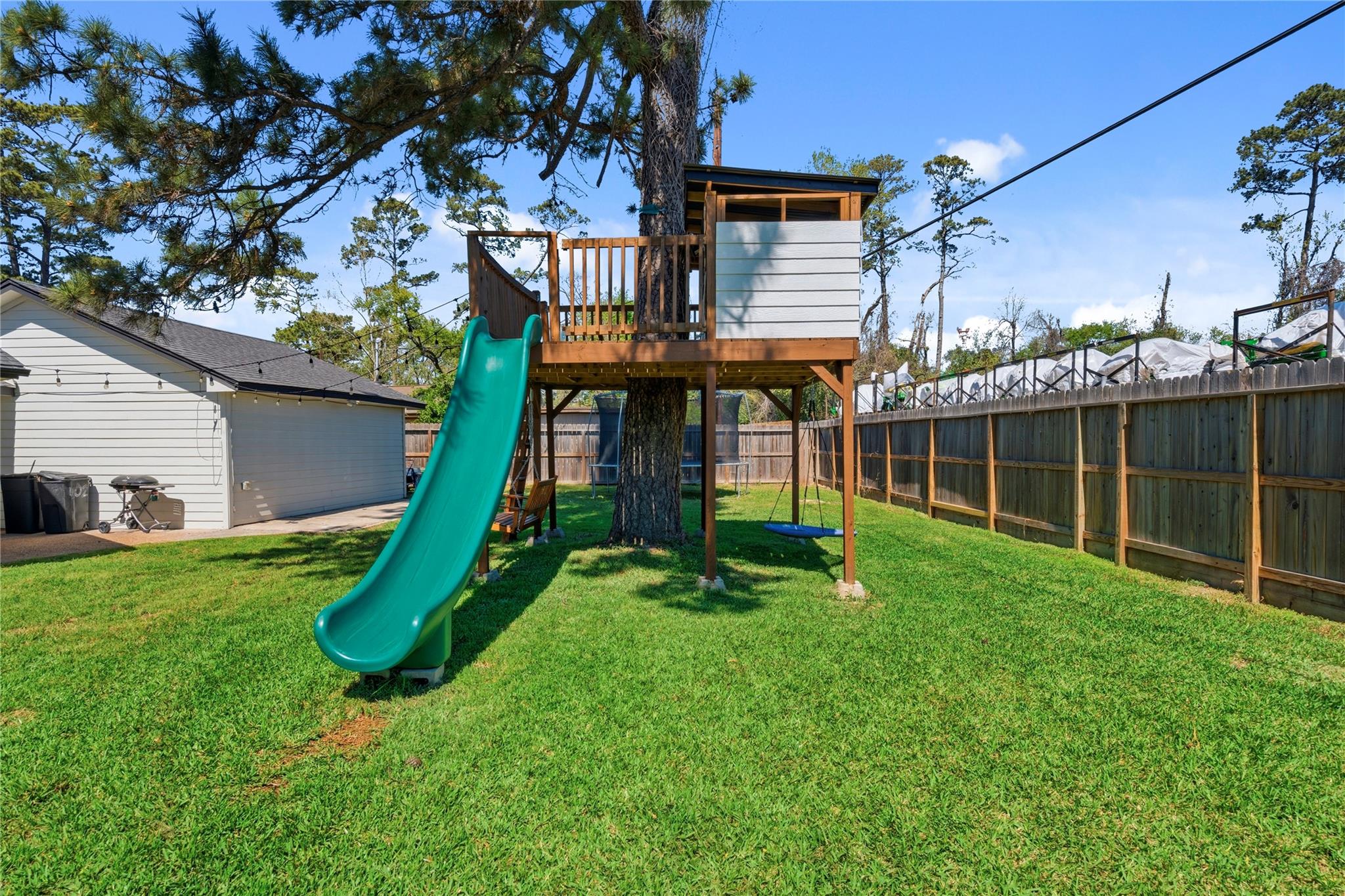 102 Enchanted Oaks Court