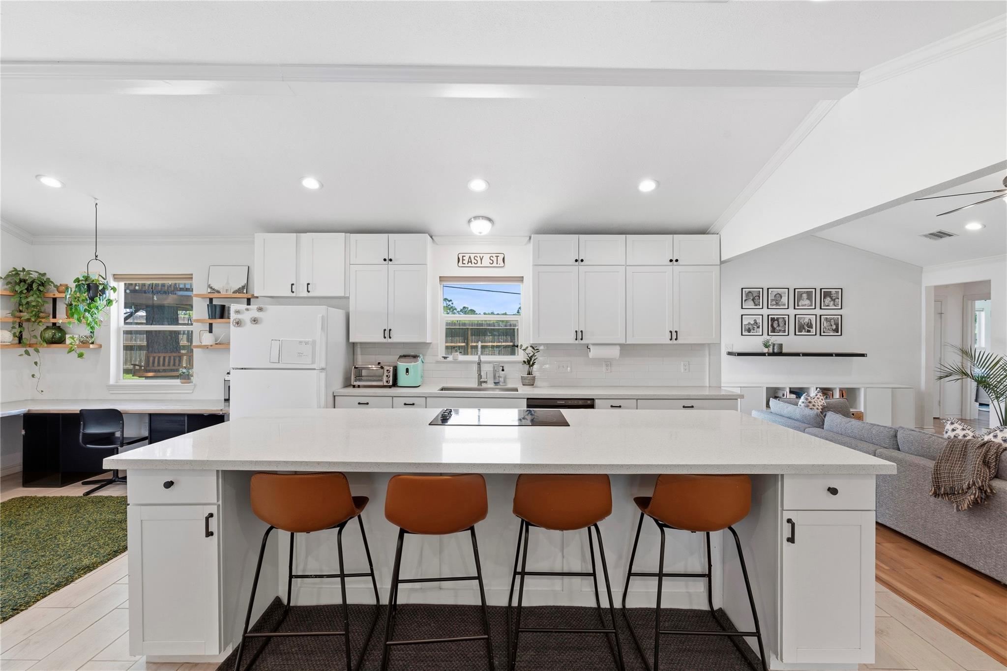 102 Enchanted Oaks Court