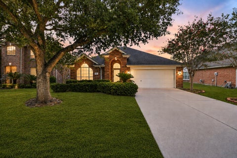 Photo of 19527 Winding Canyon Lane, Katy, TX 77449 (MLS # 90390240)
