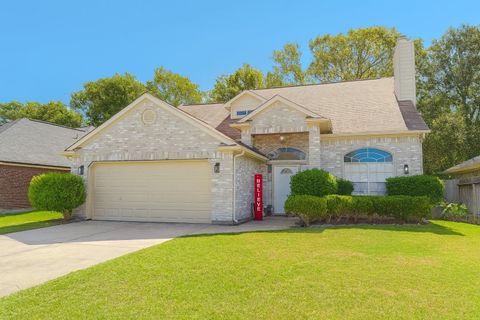 Photo of 6150 Rocky Nook Drive, Houston, TX 77396 (MLS # 44312873)