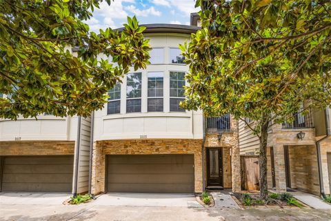 Photo of 2915 Pease Street, Houston, TX 77003 (MLS # 28148724)