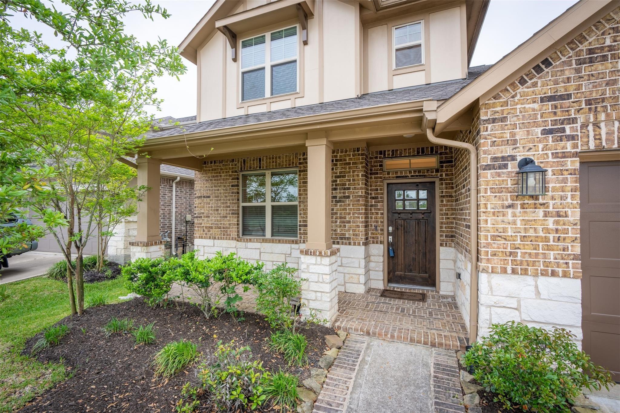16611 Highland Country Drive