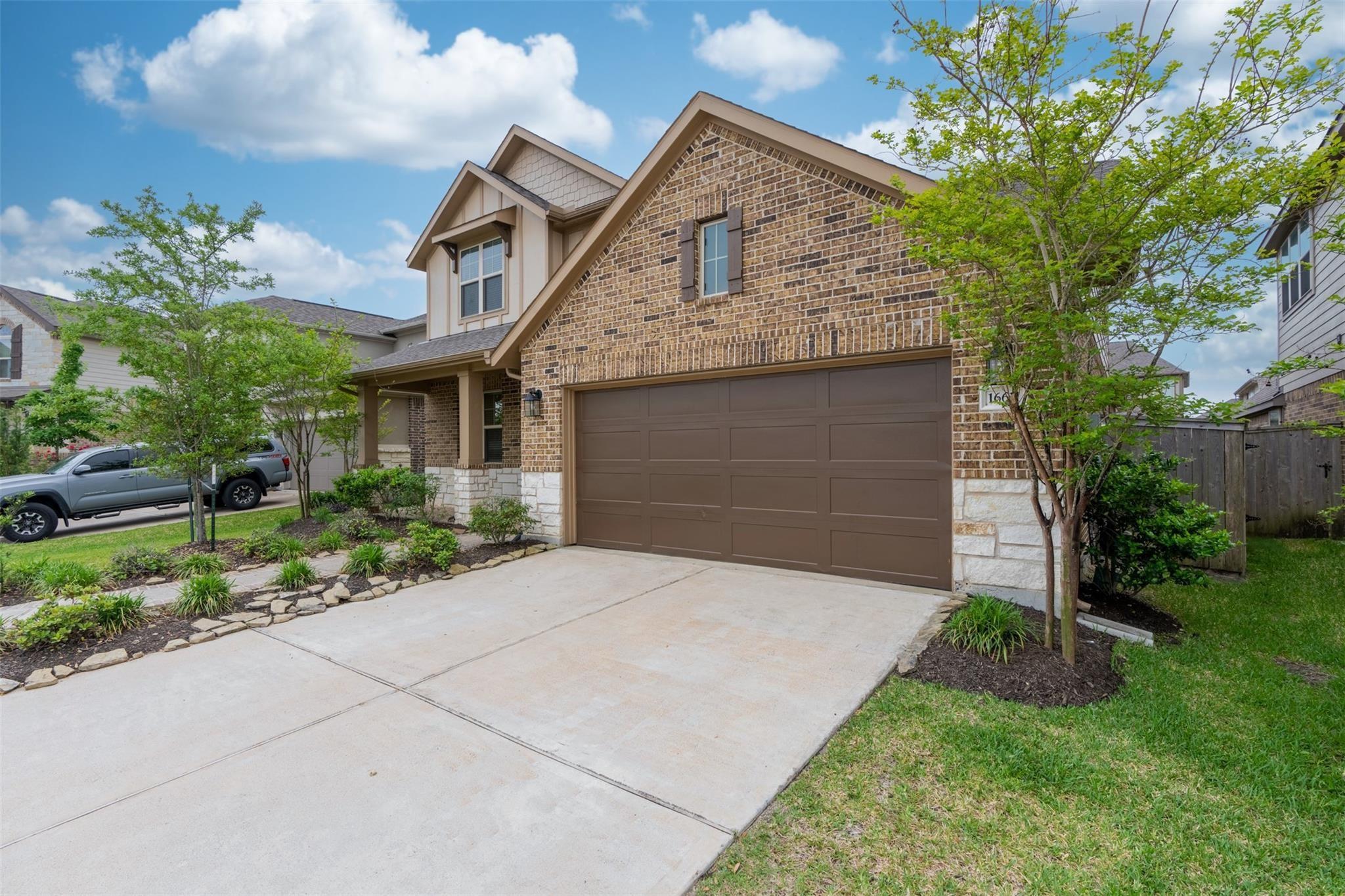 16611 Highland Country Drive