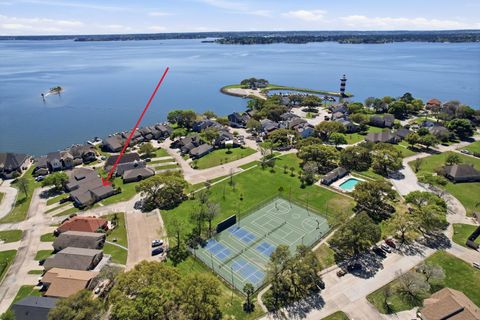 Photo of 11353 Windlass Lane, Willis, TX 77318 (MLS # 4939298)