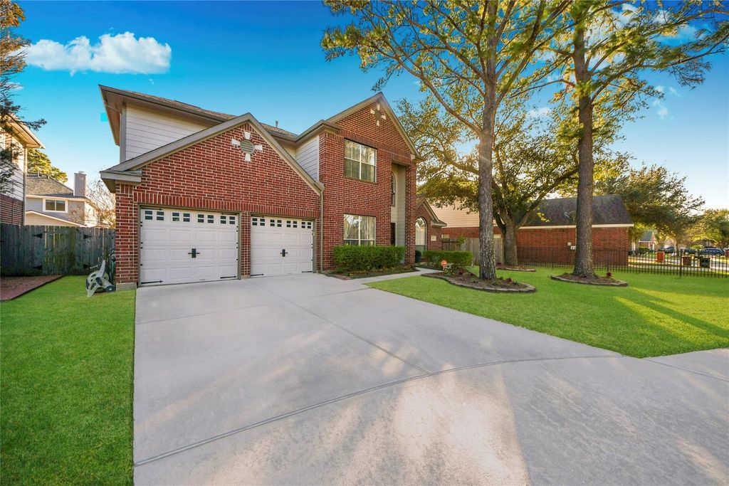 Photo of 19427 Savannah Creek Lane, Katy, TX 77449 (MLS # 60392649)