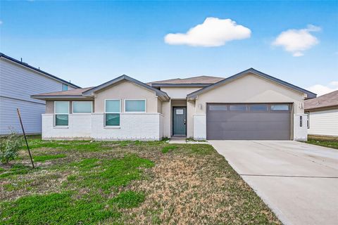 Photo of 1826 Sandy Trail Lane, Richmond, TX 77469 (MLS # 62551418)