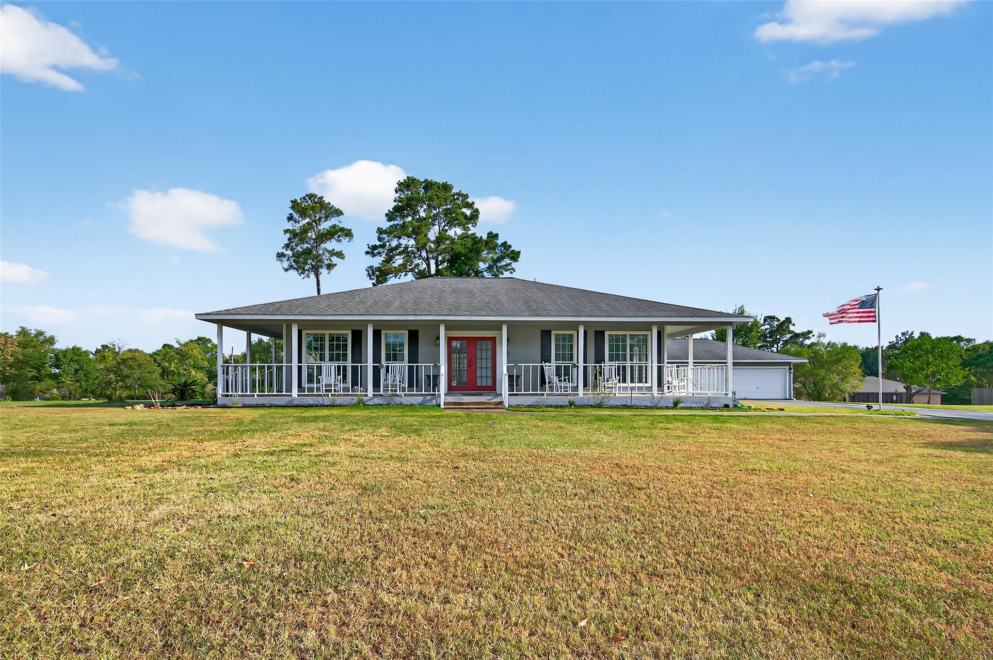 32 Palisade Circle